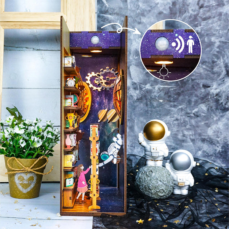BOOK NOOK Tonecheer 3D PUZZLE TQ110 - Interstellar